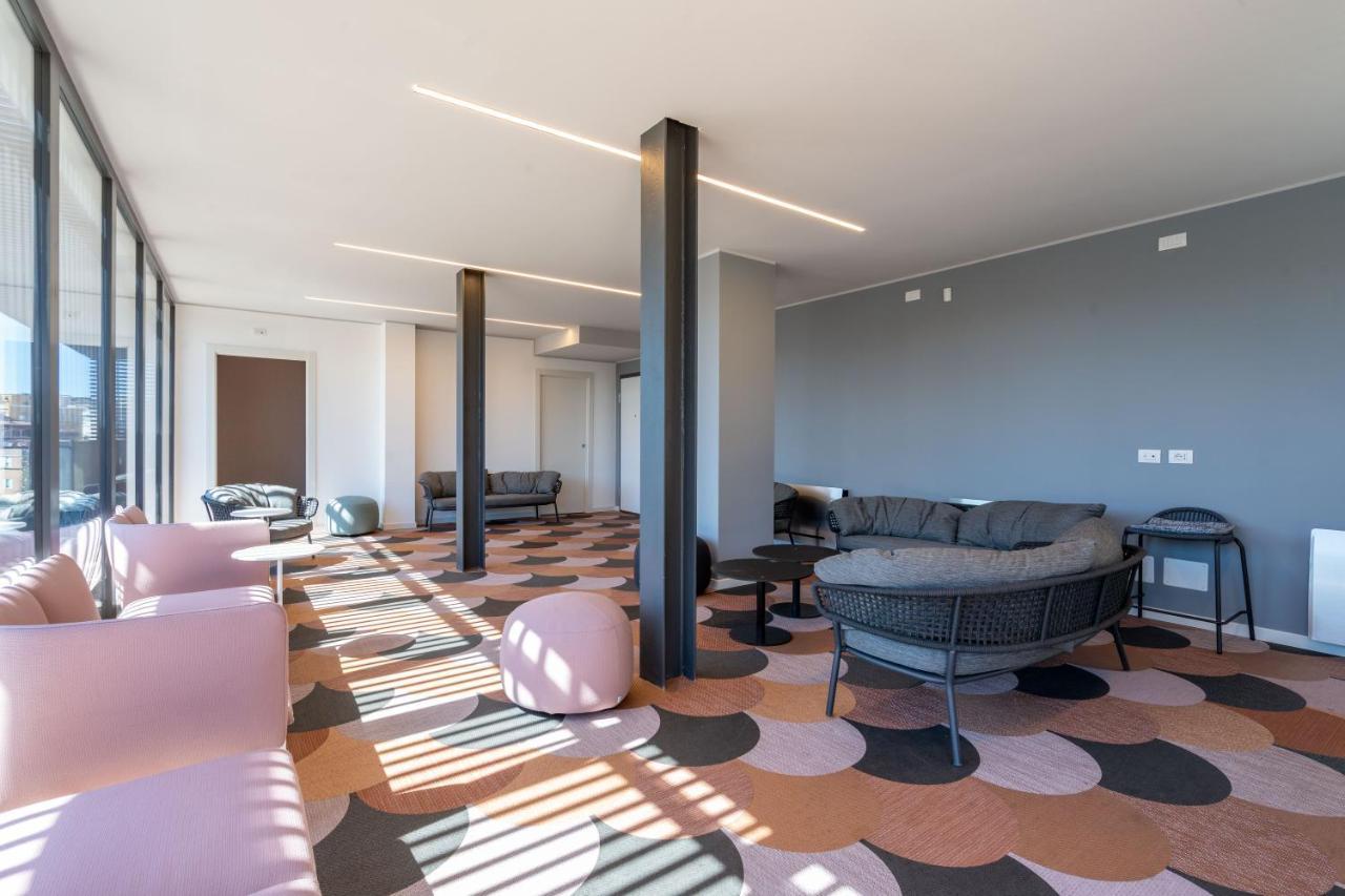 Aurealiving - Trastevere With Rooftop & Gym, Your Place In * Rom