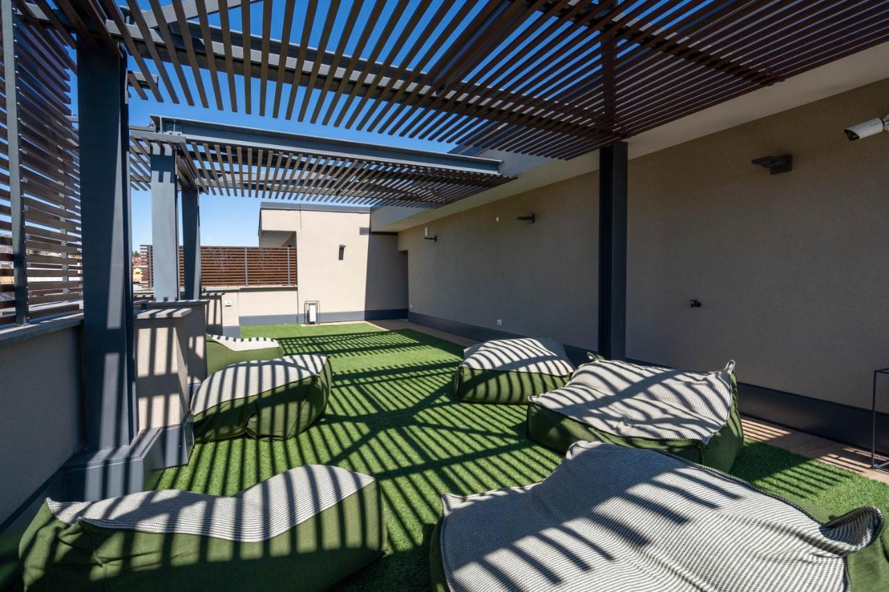 Aurealiving - Trastevere With Rooftop & Gym, Your Place In * Rom